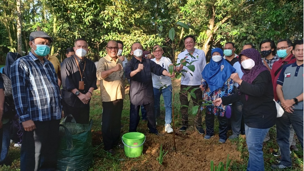berita_345201_sarasehan-nasional-dan-kuliah-umum-merdeka-belajar-di-kampus-merdeka_20221003155856.png